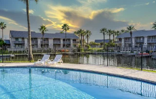 Bay House Condos Bay House Condos