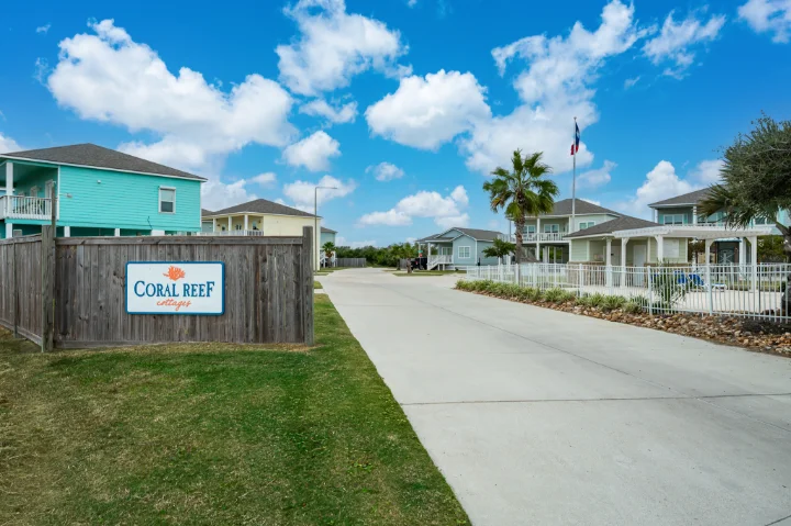 Coral Reef Cottages | Miss Kitty's Fishing Getaways | A Vtrips Experience Coral Reef Cottages | Miss Kitty's Fishing Getaways | A Vtrips Experience