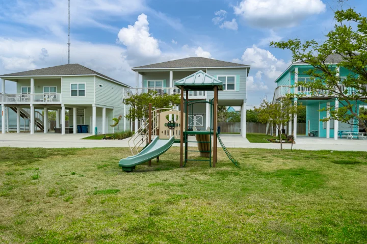 Coral Reef Cottages | Miss Kitty's Fishing Getaways | A Vtrips Experience Coral Reef Cottages | Miss Kitty's Fishing Getaways | A Vtrips Experience