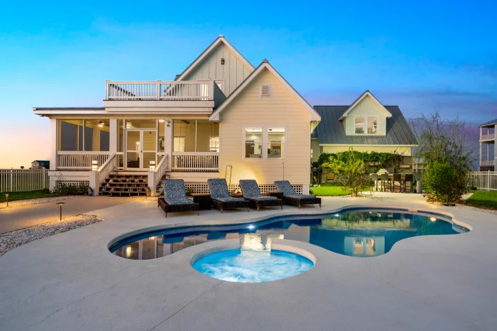 Pure Luxury Rockport | Luxury Vacation Homes | Miss Kitty's Pure Luxury Rockport | Luxury Vacation Homes | Miss Kitty's