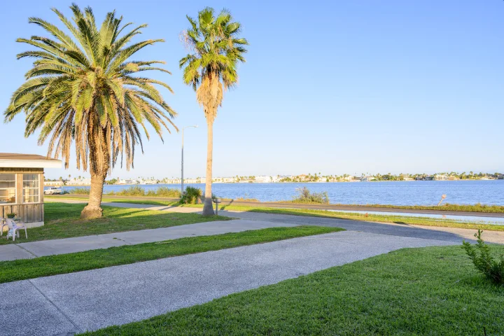 Little Bay | Central Rockport | Miss Kitty’s Fishing Getaways | A VTrips Experience Little Bay | Central Rockport | Miss Kitty’s Fishing Getaways | A VTrips Experience