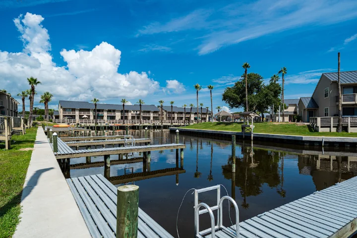 Bay House Condos | Miss Kitty's Fishing Getaways | A VTrips Experience Bay House Condos | Miss Kitty's Fishing Getaways | A VTrips Experience