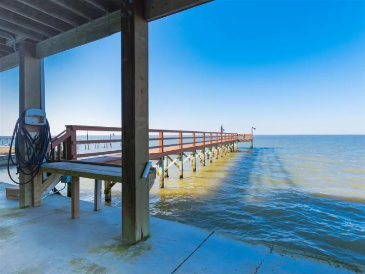 Copano Cove | Miss Kitty's Fishing Getaways | A VTrips Experience Copano Cove | Miss Kitty's Fishing Getaways | A VTrips Experience
