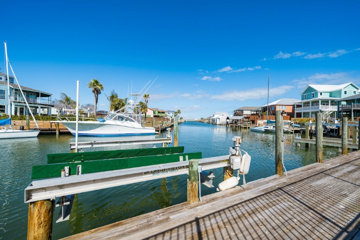 City-by-the Sea | Miss Kitty's Fishing Getaways | A VTrips Experience City-by-the Sea | Miss Kitty's Fishing Getaways | A VTrips Experience