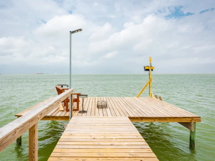 Pier Pressure Fishing.com