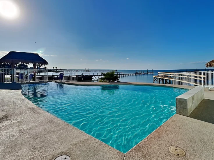 26 Port Tack Fishing Dock Pool Spa Sleeps 10, Hilton Head Island